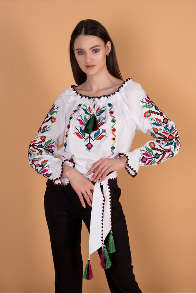 Классическая вышиванка Подолянка